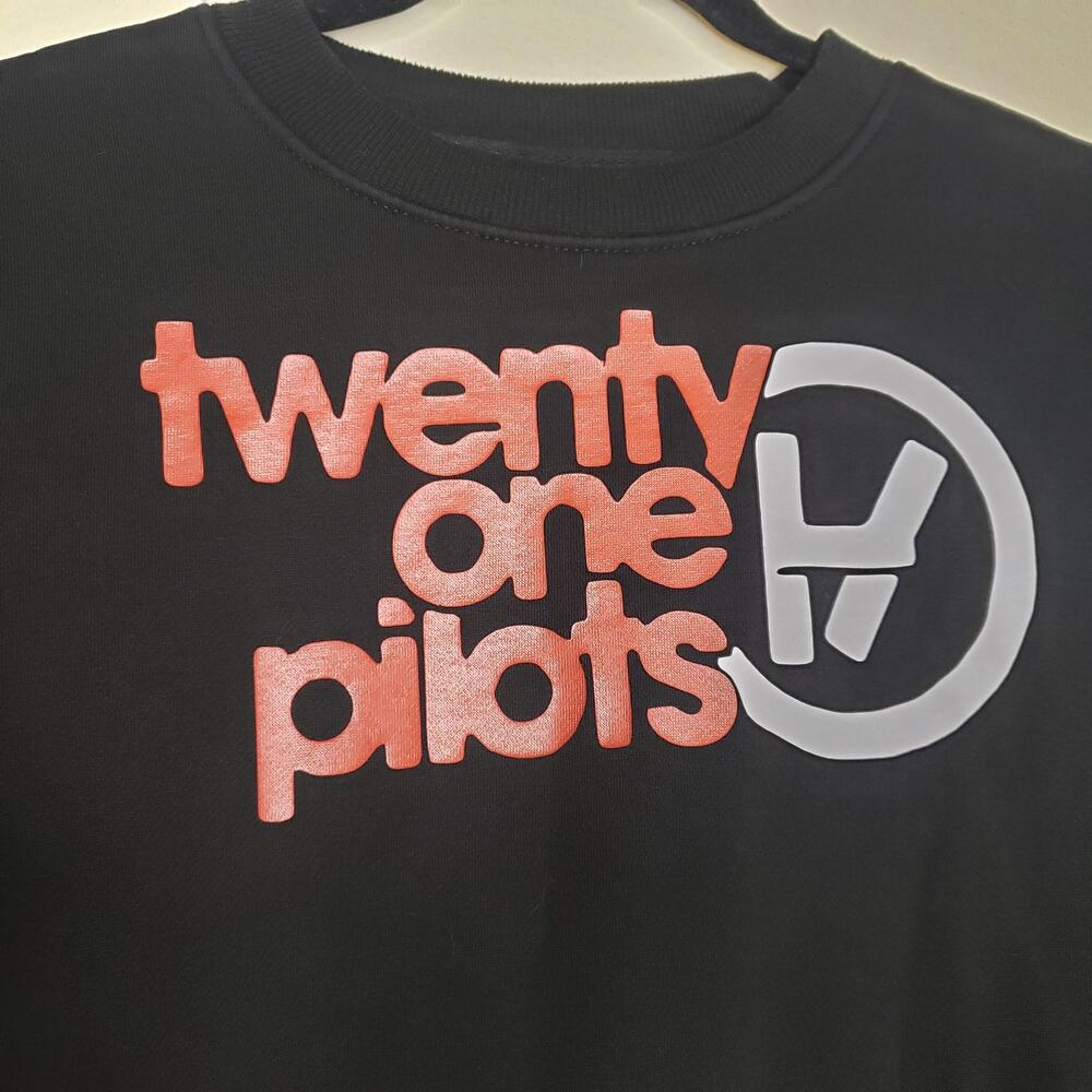 Twenty one pilots| Black pullover sweater - Picture 4 of 5